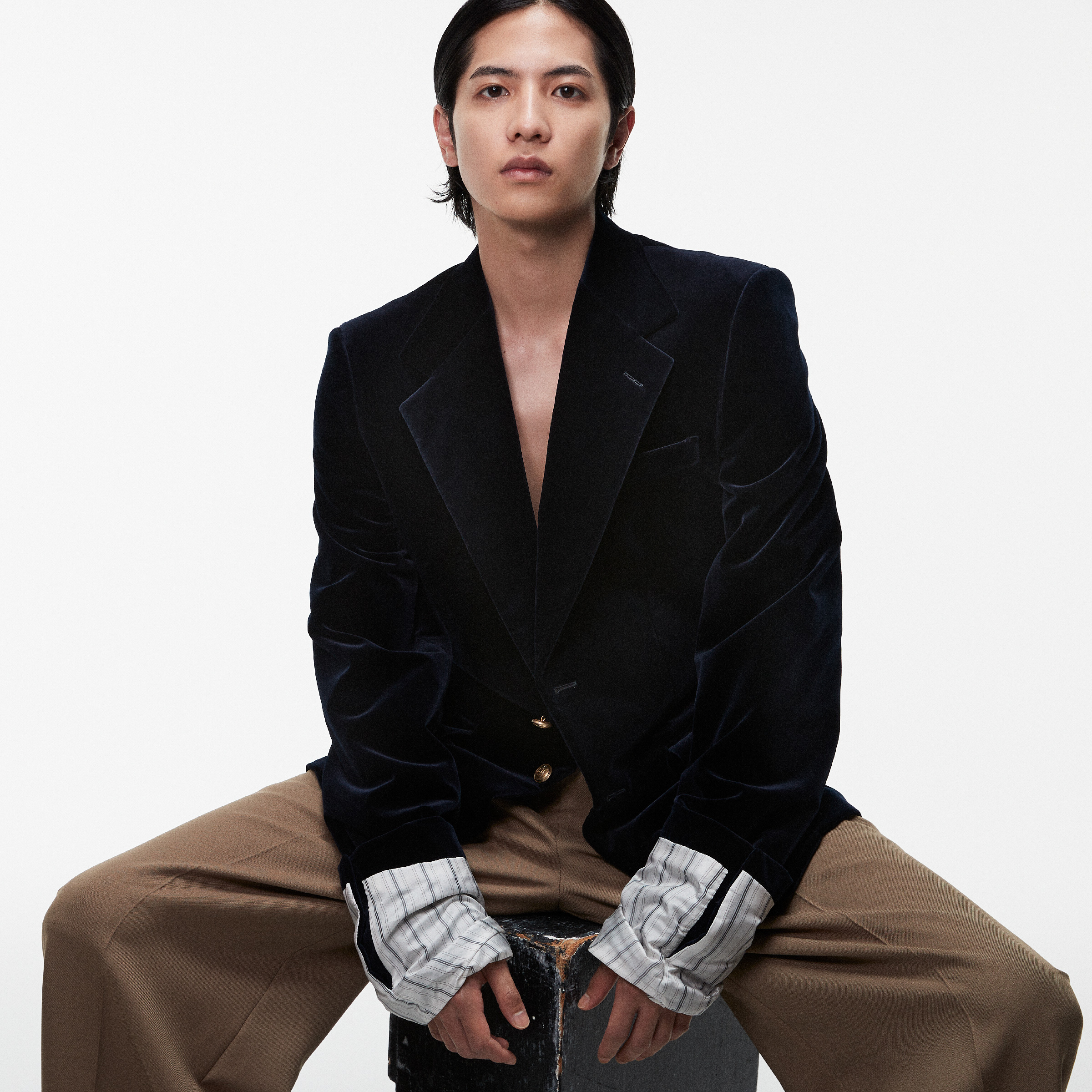 志尊淳公式サイトのプロフィール写真